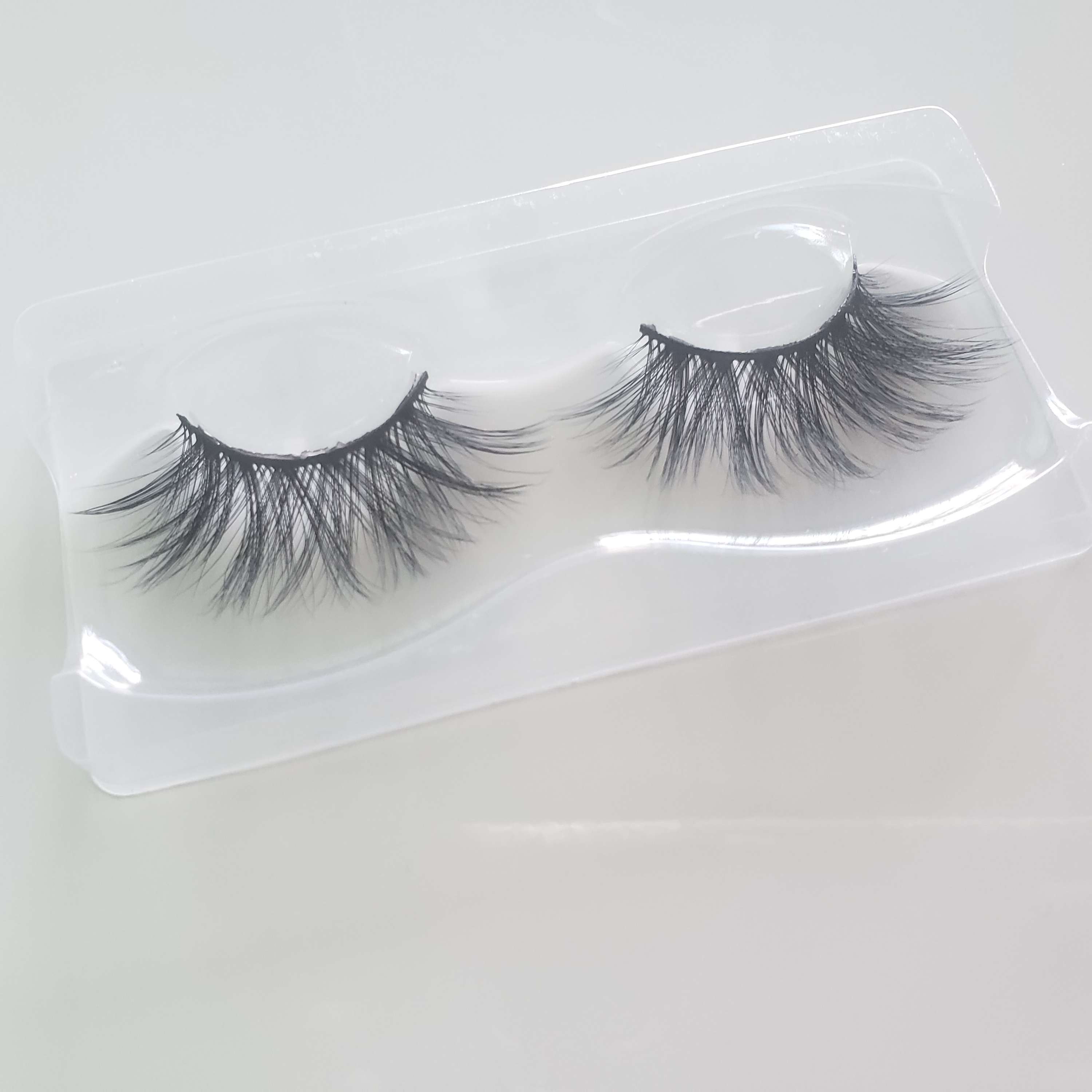 Gorgeous Scarlett image 1